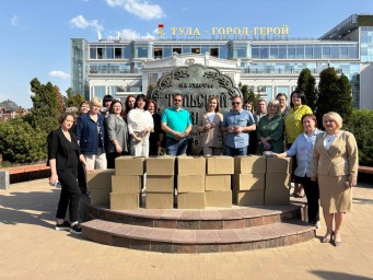 Избирком Тульской области отправил 1000 пряников в зону СВО