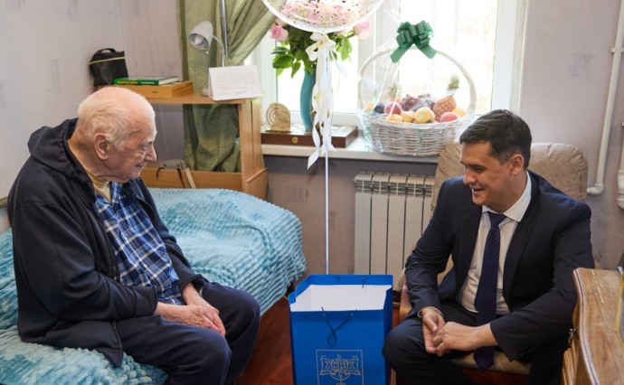 Вековой юбилей празднует южносахалинец Леонтий Браславский