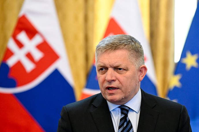 Премьер-министр Словакии заявил, что Братислава не намерена отправлять солдат на Украину Премьер-министр Словакии заявил, что Братислава не намерена отправлять солдат на Украину