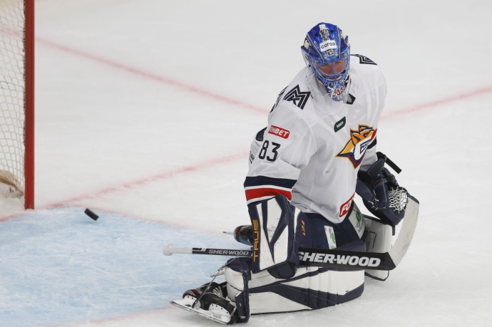 Кошечкин забросил одну из шайб в прощальном матче Кошечкин забросил одну из шайб в прощальном матче