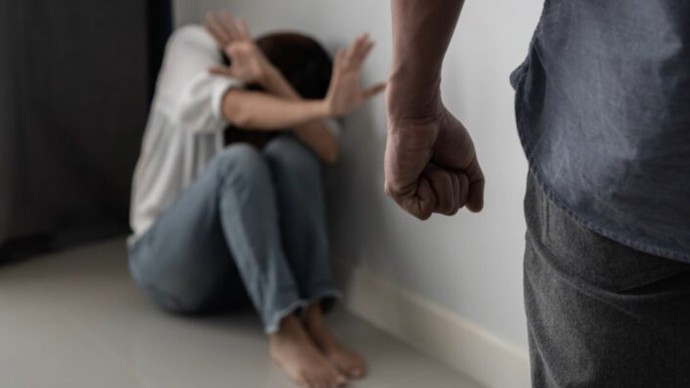 Как становятся маньяками: клинический психолог назвала главные факторы риска