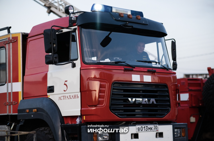 Астраханский следком проверит отсутствие ремонта в сгоревшем доме