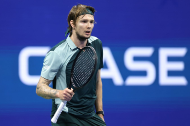 Бублик обыграл Муте во втором круге "Мастерса" в Париже