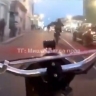 Байкер-подросток решил полихачить на мопеде и попал под колёса авто во Владивостоке