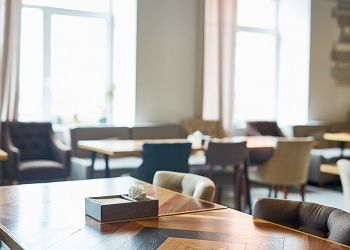 Амурчанам помогли вернуть 100 тысяч предоплаты за свадьбу