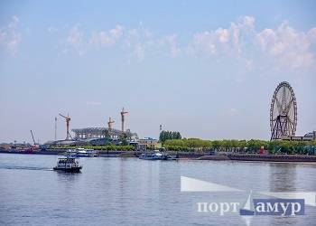 Три китайских теплохода будут перевозить людей между Благовещенском и Хэйхэ