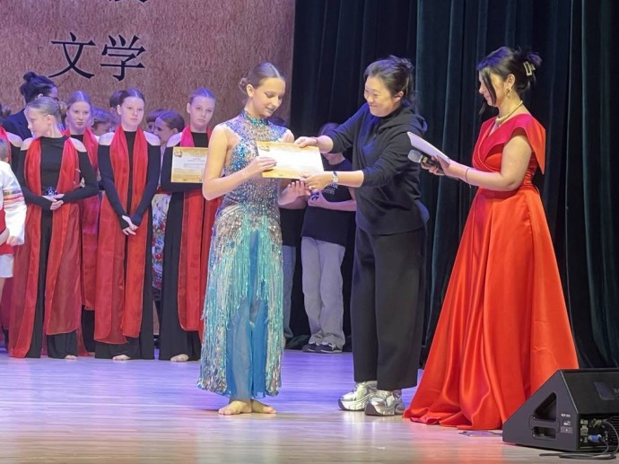 Овации в Китае. Белгородская школьница стала победителем международного фестиваля