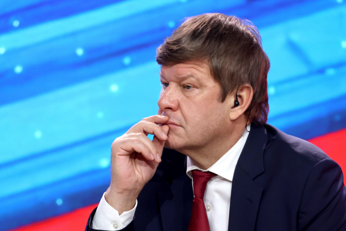 Губерниев отреагировал на решение МОК снять санкции с российских спортсменов-юниоров Губерниев отреагировал на решение МОК снять санкции с российских спортсменов-юниоров