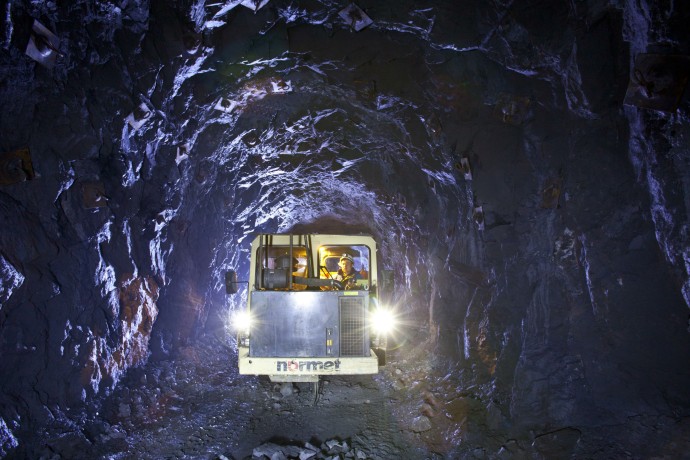 В Сибири создадут кластер по переработке редких и редкоземельных металлов В Сибири создадут кластер по переработке редких и редкоземельных металлов