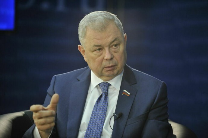 Сенатор Артамонов спрогнозировал снижение процентов по кредитам