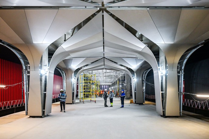 В Москве одновременно строят 17 станций метро В Москве одновременно строят 17 станций метро