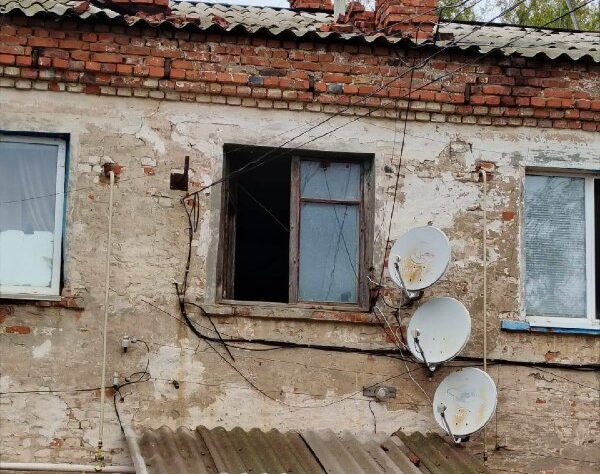 В аварийном жилом доме Ахтубинска произошел обвал