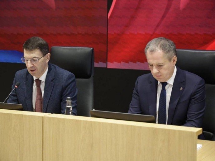 Полпред президента в ЦФО Игорь Щёголев и губернатор Вячеслав Гладков провели совещание Полпред президента в ЦФО Игорь Щёголев и губернатор Вячеслав Гладков провели совещание