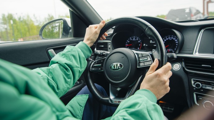 Автомобили с пробегом в Петербурге подешевели на 10%