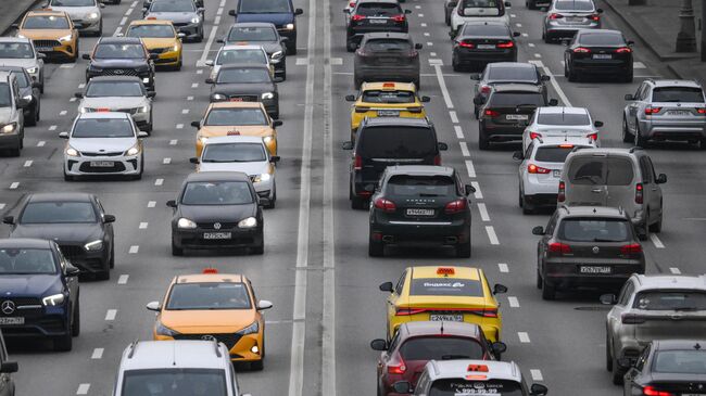 В России снизилась средняя цена поддержанных легковушек