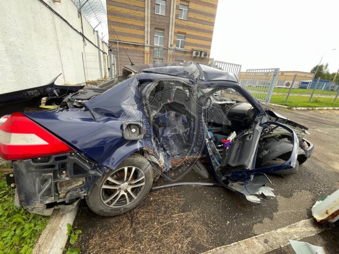 Почти 17 миллионов рублей требуют с костромского водителя после гибели четырех человек Почти 17 миллионов рублей требуют с костромского водителя после гибели четырех человек