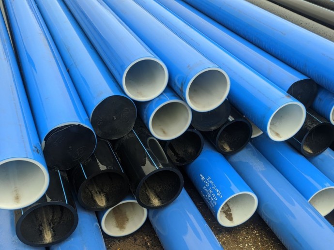 В Сидоровке «капиталят» канализационный коллектор В Сидоровке «капиталят» канализационный коллектор