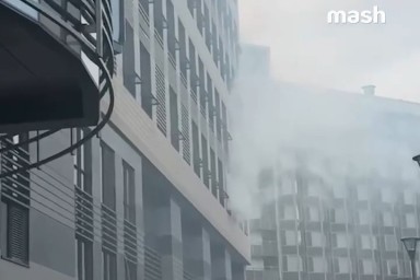 Mash: Пожар возник в отеле Radisson Blu в центре Москвы, эвакуированы 400 человек