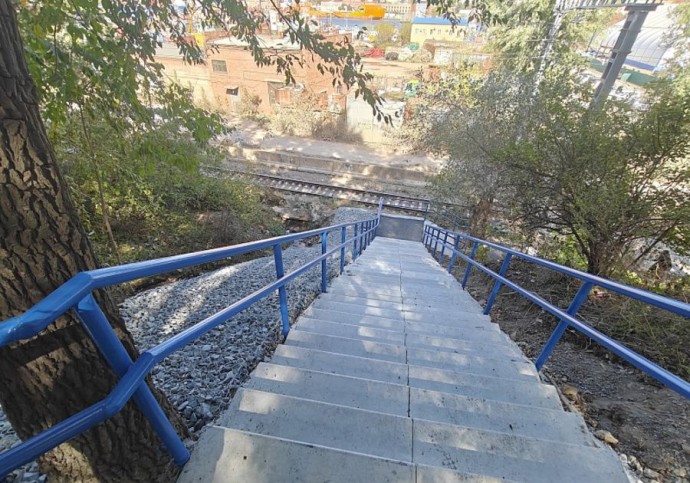 Три десятка лестниц Владивостока превратились из направлений в пути Три десятка лестниц Владивостока превратились из направлений в пути