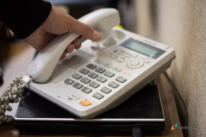 На «прямую линию» Соколова пустили живых людей На «прямую линию» Соколова пустили живых людей