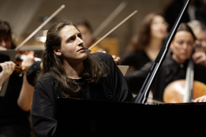 XIII Московский музыкальный фестиваль «Владимир Спиваков приглашает» открылся шедеврами русской и норвежской классики