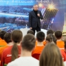 Александр Беглов: «Петербургские каникулы» для школьников из Мариуполя подчеркивают преемственность традиций взаимопомощи