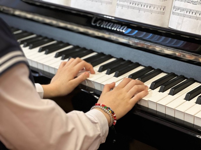 Новые инструменты поступили в музыкальную школу Рыбинска