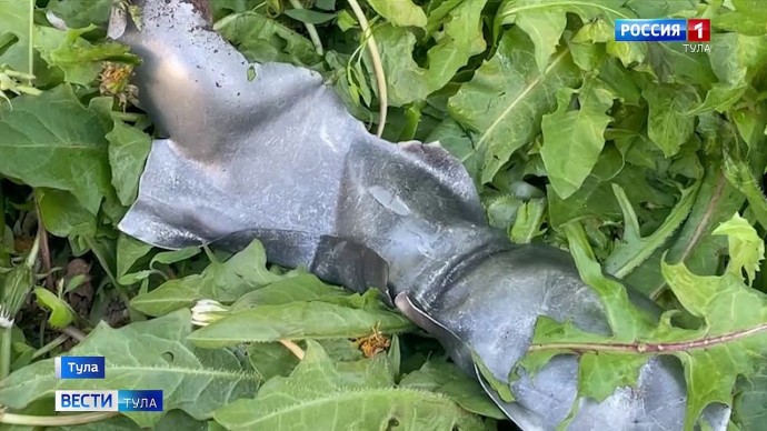 В Туле ограничено движение по улице Кутузова из-за обнаружения элементов БПЛА В Туле ограничено движение по улице Кутузова из-за обнаружения элементов БПЛА