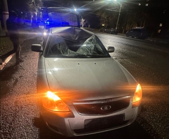 В Саранске начинающий водитель сбил своего ровесника на "зебре"