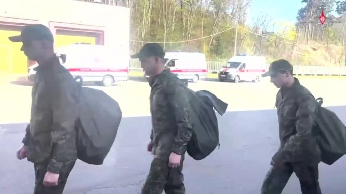 Трое курян вернулись домой из украинского плена