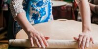 В Астрахани ищут воспитателей с зарплатой до 60 тысяч рублей
