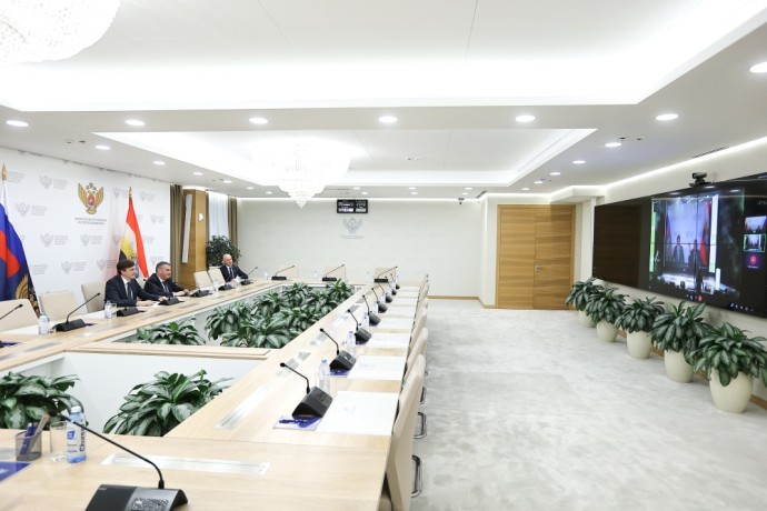 В Курске торжественно открыли финал конкурса «Мастер года – 2025» В Курске торжественно открыли финал конкурса «Мастер года – 2025»