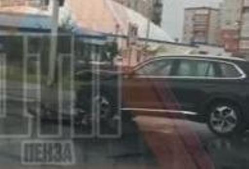 На улице Антонова в Пензе осложнено движение из-за ДТП