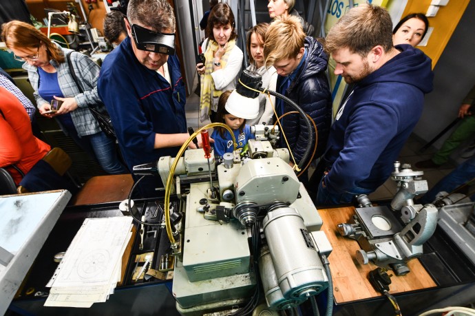 В СФ предложили регионам помогать предприятиям в развитии промышленного туризма В СФ предложили регионам помогать предприятиям в развитии промышленного туризма