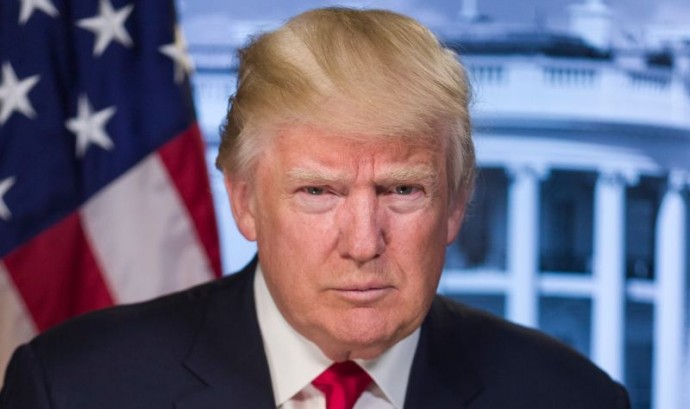 Трамп пригрозил Китаю увеличением пошлин до 104%