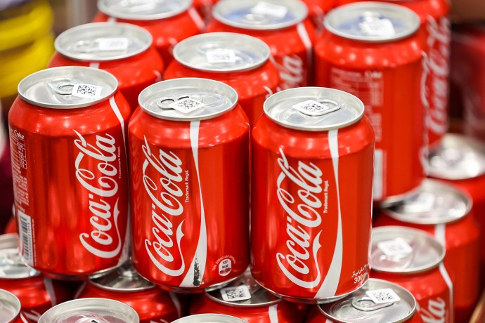 Сoca-Cola будет продавать в России газировку с «пиксельным» и «космическим» вкусом