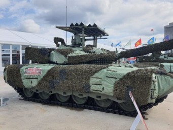 Танки Т-80 стали "бесшумной смертью" для боевиков ВСУ