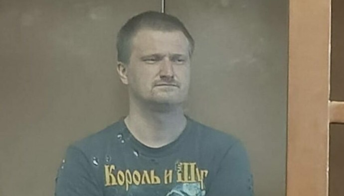 Суд арестовал мужчину, который лучными стрелами ранил двух охранниц на проходной завода в Петербурге