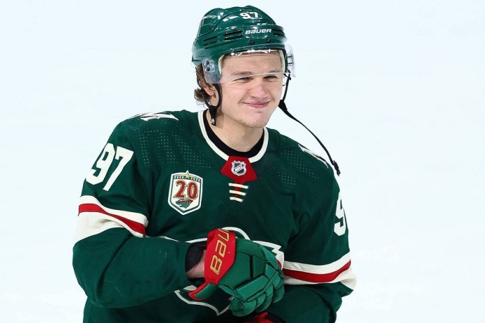 Свитера Капризова и Овечкина стали самыми продаваемыми в НХЛ Свитера Капризова и Овечкина стали самыми продаваемыми в НХЛ