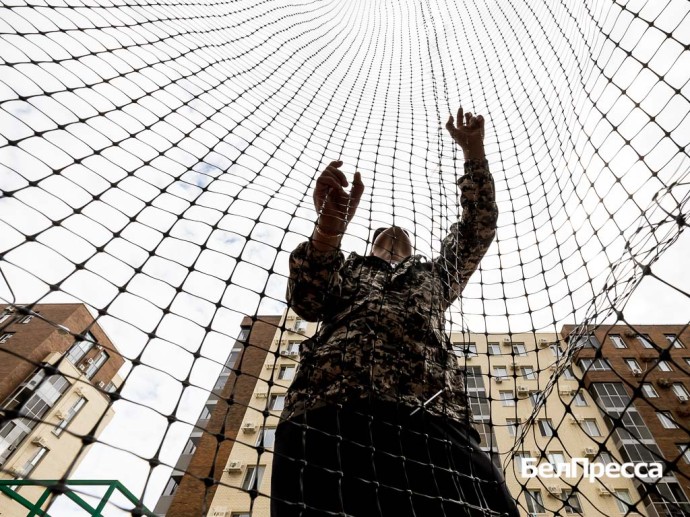 Вячеслав Гладков: «В Белгороде 55 соцобъектов закрыли антидроновой сетью» Вячеслав Гладков: «В Белгороде 55 соцобъектов закрыли антидроновой сетью»