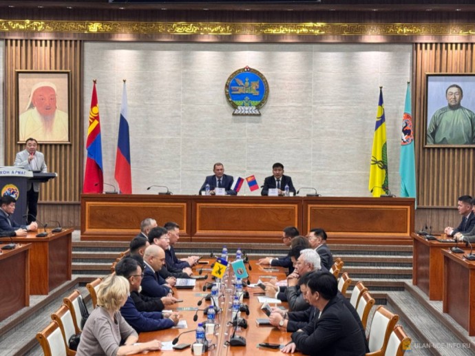 Улан-Удэ и Эрдэнэт подписали меморандум об укреплении сотрудничества