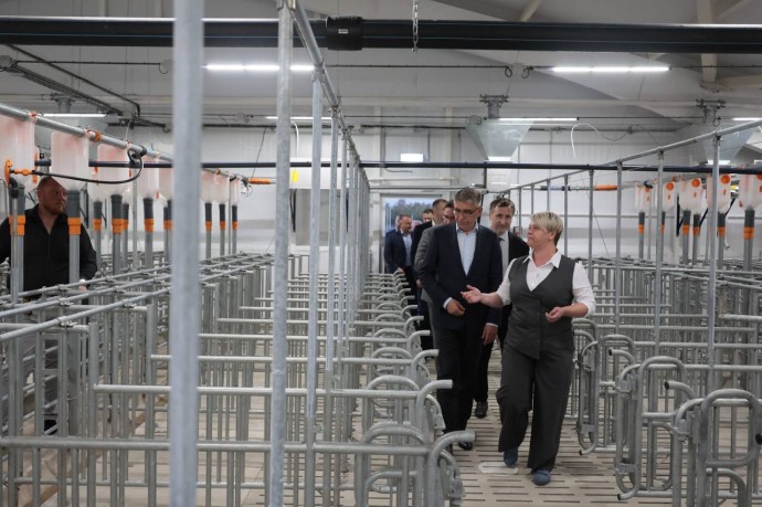 В Тульской области открылся новый свиноводческий комплекс В Тульской области открылся новый свиноводческий комплекс