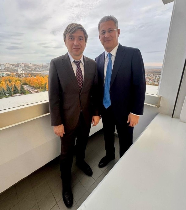 Глава Башкирии поблагодарил Григория Гурова за высокую оценку работы