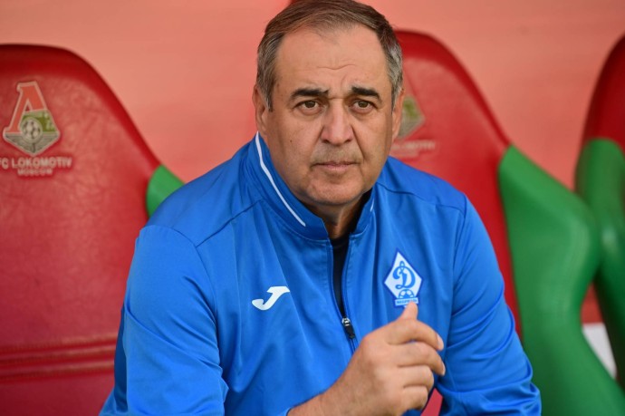 Биджиев объяснил ничью в матче против «Сочи» Биджиев объяснил ничью в матче против «Сочи»