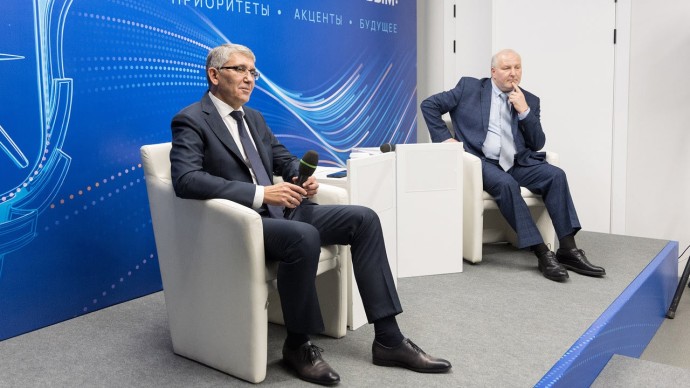 Дмитрий Миляев рассказал о предстоящей реконструкции Красноармейского проспекта в Туле Дмитрий Миляев рассказал о предстоящей реконструкции Красноармейского проспекта в Туле