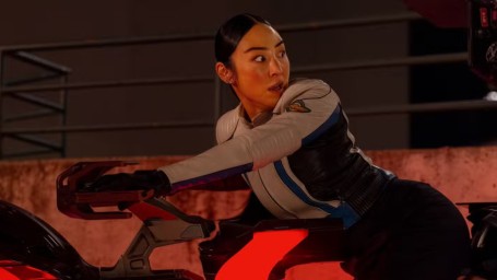 Как «Трон: Арес» эффектно убивает ностальгию по 80-м