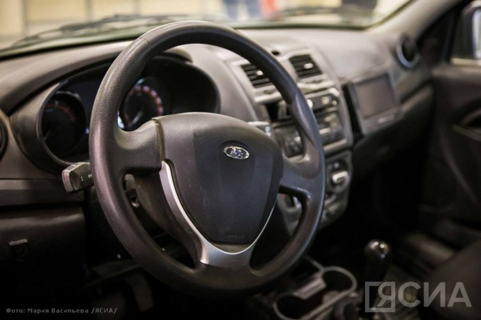 Минтранс Якутии прокомментировал слухи о запрете праворульных автомобилей