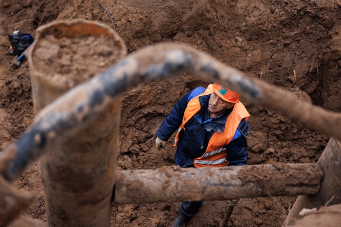 Минстрой: почти половина российских сетей ЖКХ требуют замены