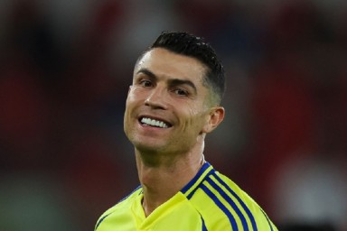 Таджикский клуб пригласил Роналду сыграть на новом газоне