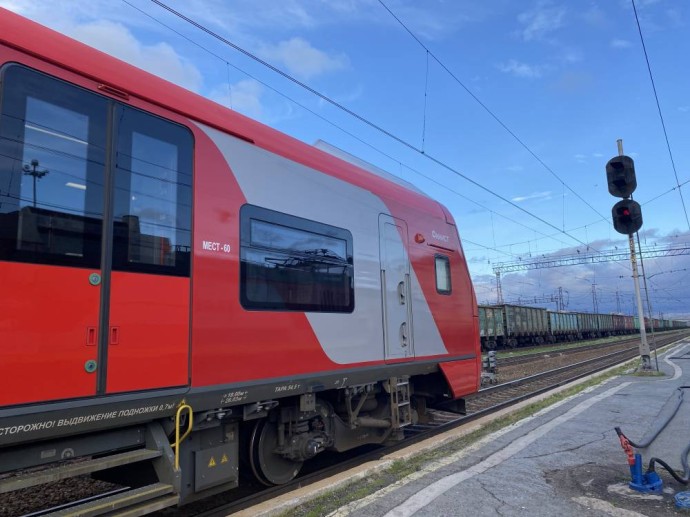 С 1 сентября в Прикамье возобновят льготу на проезд в электричках для школьников и студентов